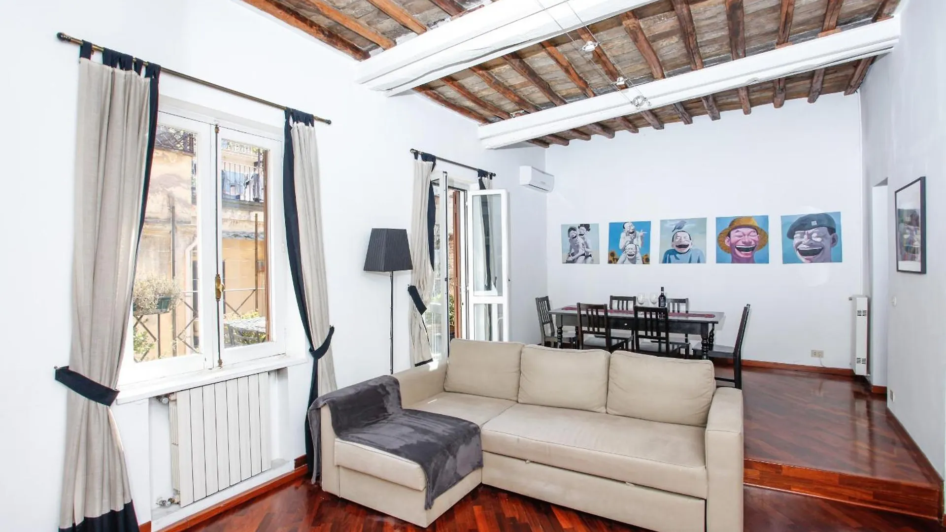 Above Pantheon Roof Apartment Rome 0*,